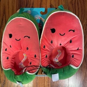 NWT Squishmallow Watermelon Slippers Women’s 11-12